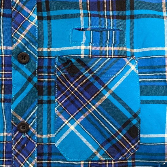 Aeropostale button down checkered shirt - Picture 3 of 7